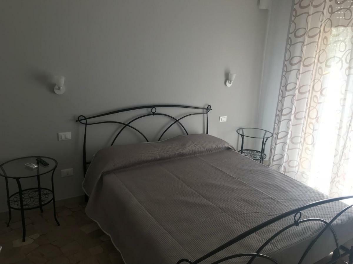 Riva Reno 54 Rooms โบโลญญา ภายนอก รูปภาพ