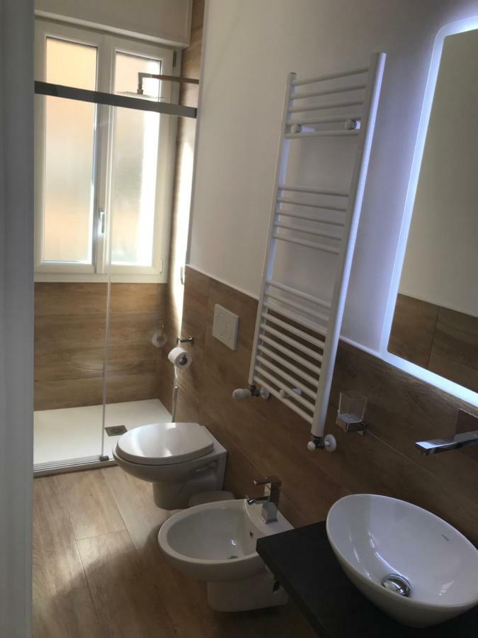 Riva Reno 54 Rooms โบโลญญา ภายนอก รูปภาพ